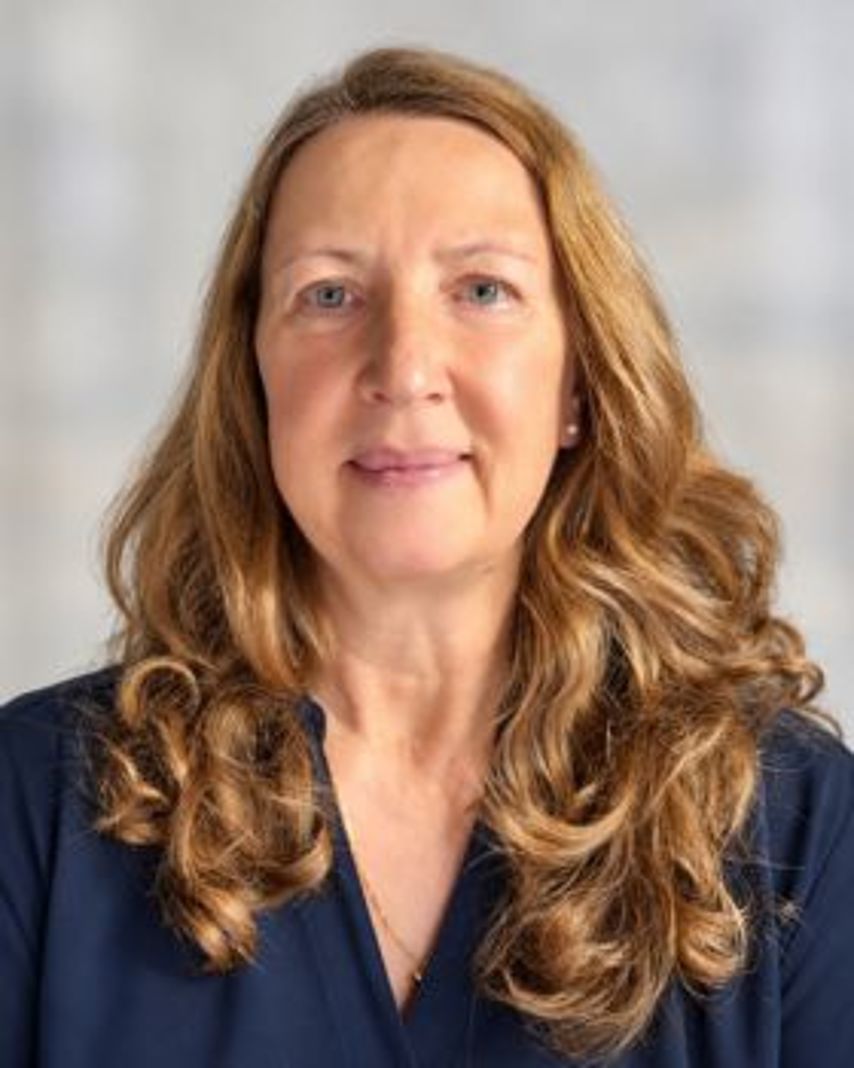 Bild zeigt eine Porträtaufnahme von Frau Annegret Kühl