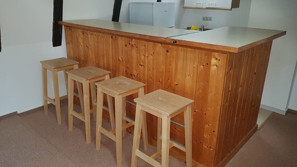 Bild zeigt den Küchentresen der Wohnung 3