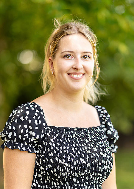Bild zeigt Frau Clarissa Siefke