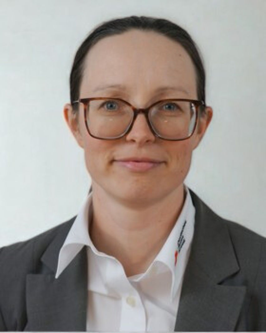 Bild zeigt Frau Julia Wurl