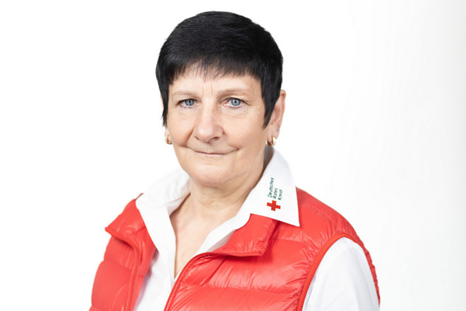 Bild zeigt eine Porträtaufnahme von Frau Hantel.