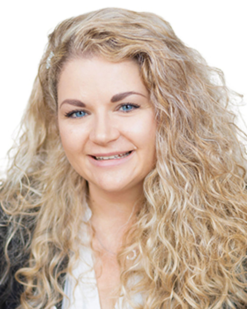 Bild zeigt Frau Caroline Awe