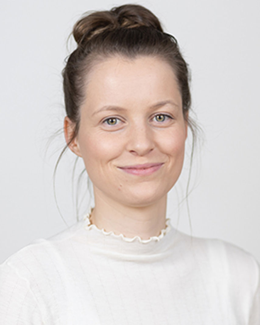 Bild zeigt ein Porträtfoto von Frau Wibke Freese