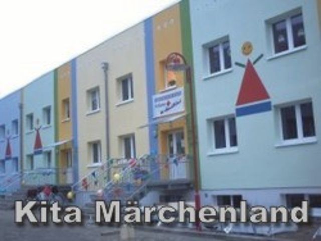 Bild zeigt das Gebäude der DRK Kita "Märchenland"