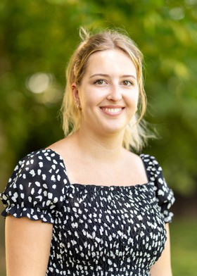 Bild zeigt Frau Clarissa Siefke